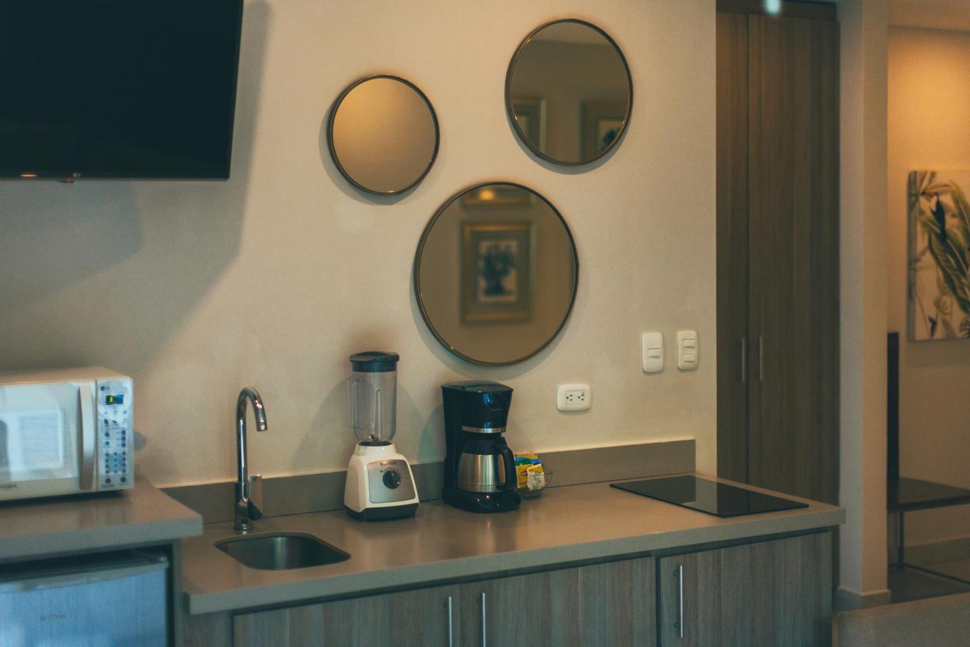 מנואל אנטוניו Jungle Vista Boutique Hotel מראה חיצוני תמונה