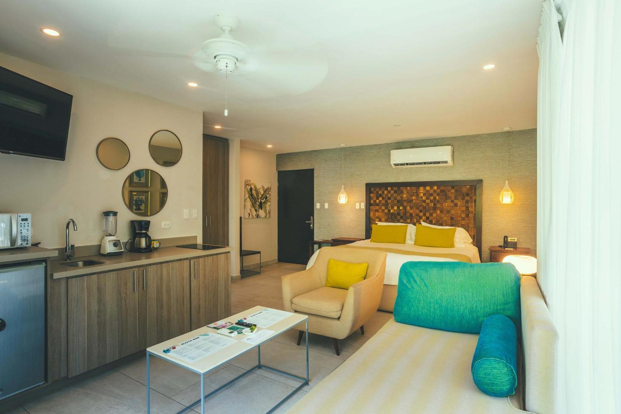 מנואל אנטוניו Jungle Vista Boutique Hotel מראה חיצוני תמונה